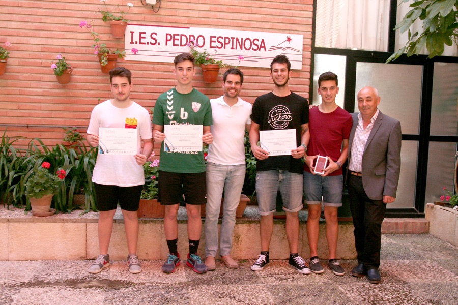 IES Pedro espinosa entrega de placa y certificados 7