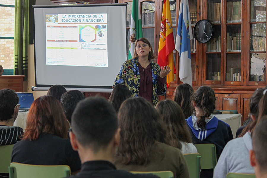 charla financiera Huelva_007